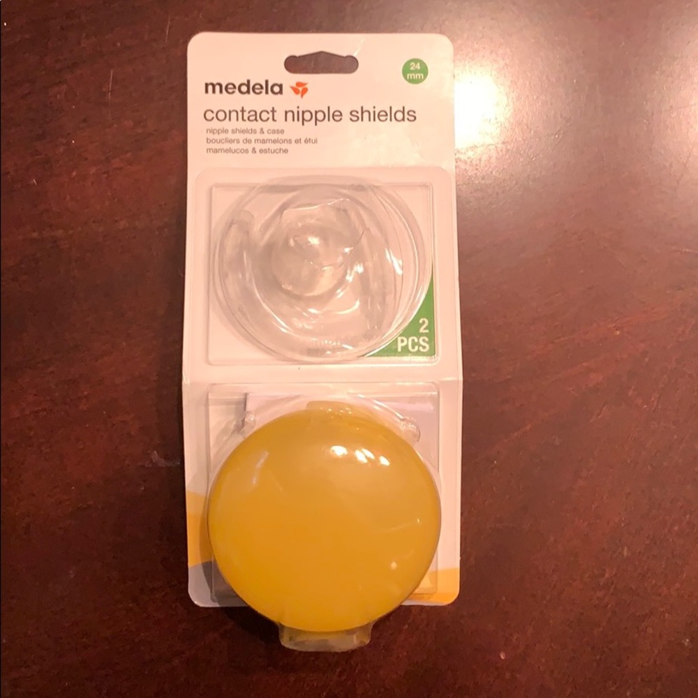 Medela Nipple Shields - 2 pack w/ case - 24 mm